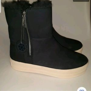 J Slides NYC Henley Waterproof Faux Fur Platform Bootie Boots 7 New Without Box